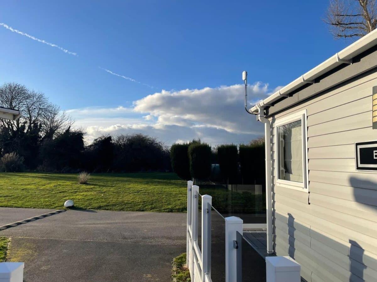42 Woodland Walk Pevensey Bay Holiday Park Sleeps 6 Екстериор снимка