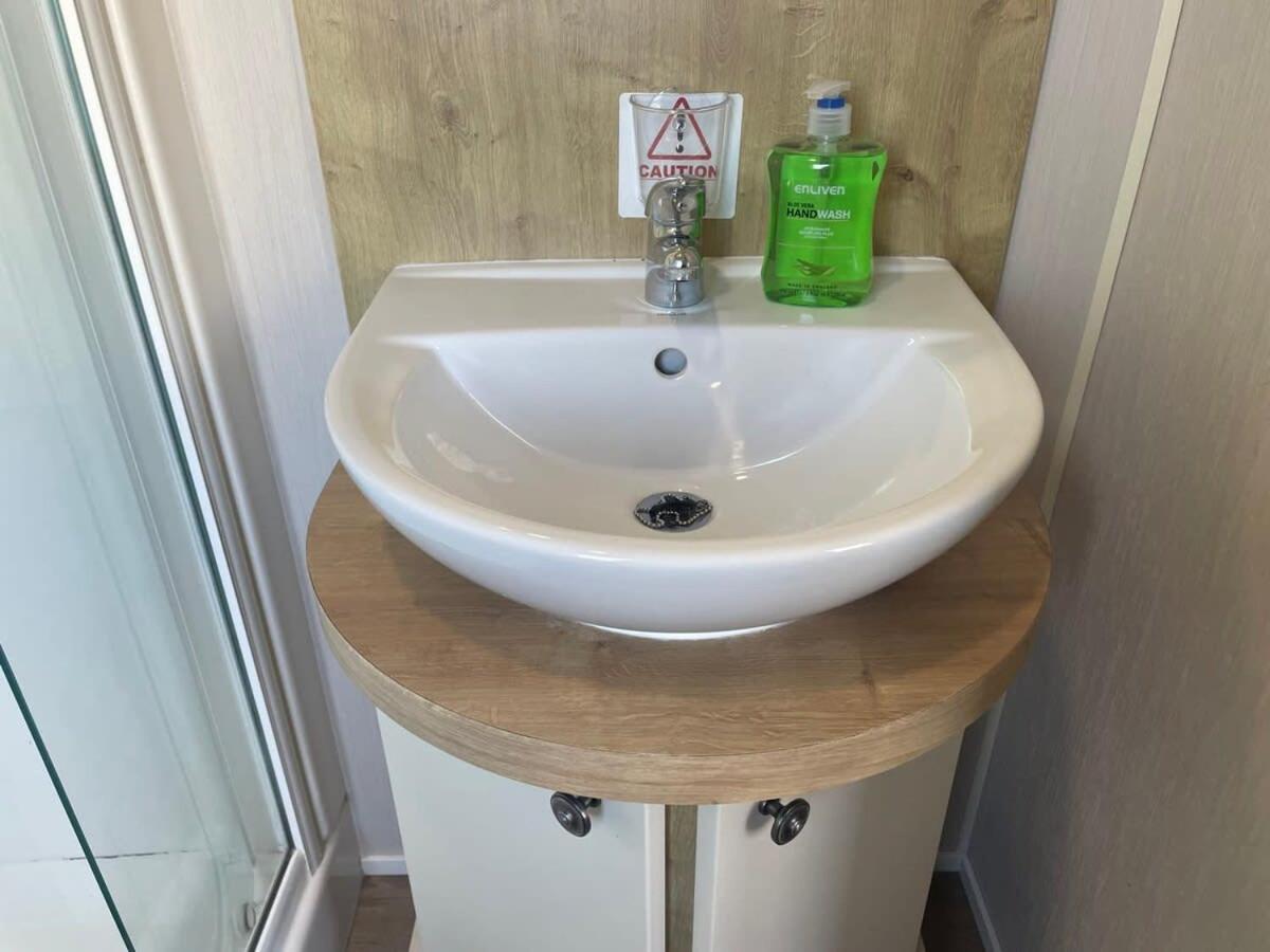 42 Woodland Walk Pevensey Bay Holiday Park Sleeps 6 Екстериор снимка